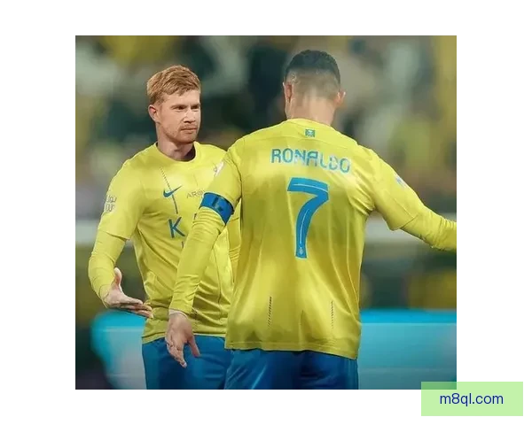 外媒曝C罗或短签一月踢世俱杯切尔西曼城成候选引热议焦点交易案